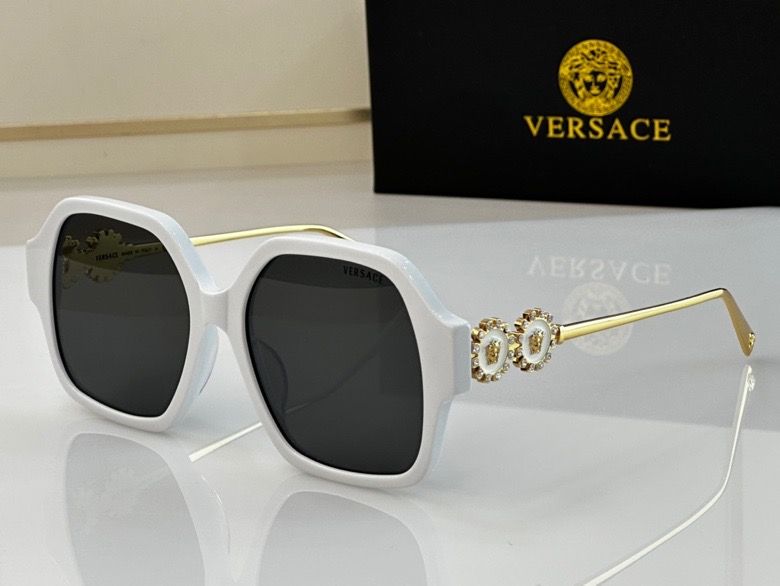 Versace Sunglass AAA 125
